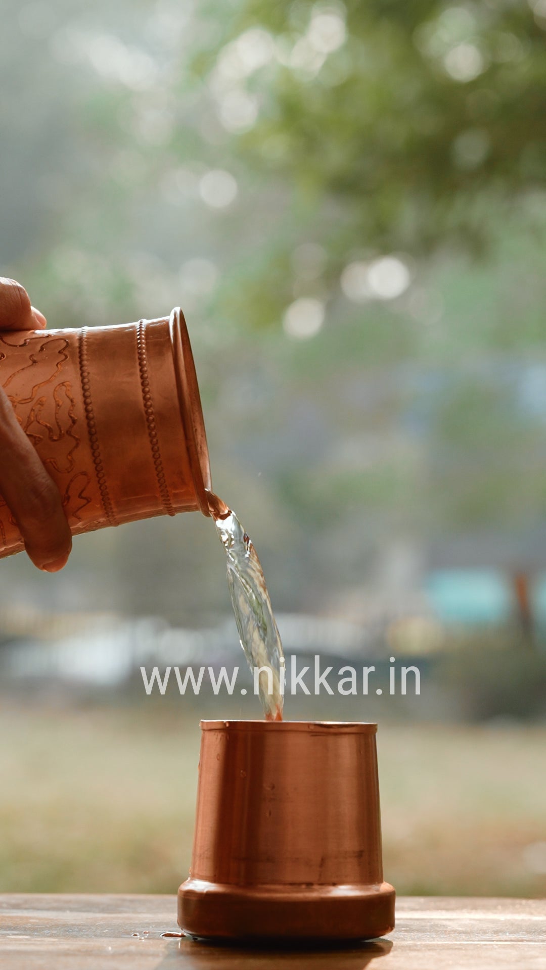 Handcrafted Copper Water Bottle – Ayurvedic Wellness and Sustainability