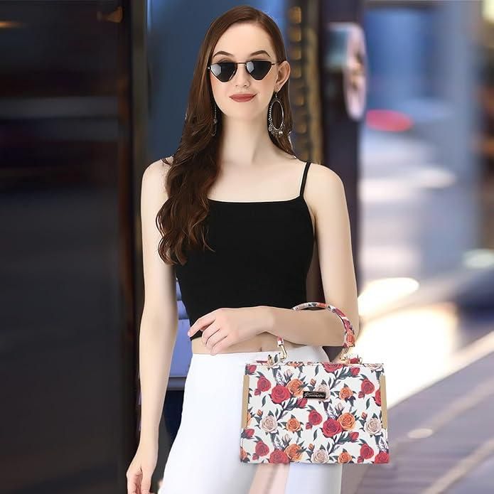 Timeless Elegance: Women's Purse Handbag in Stunning White - Versatile & Chic