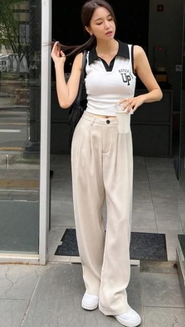 "Chic Comfort: Women's Polyester Relaxed Fit Trouser - Elevate Your Style!"