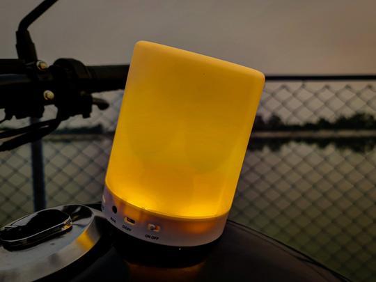 COLOR CHANGING BLUETOOTH SPEAKER